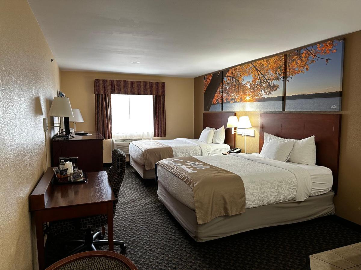 Days Inn By Wyndham Imlay City Exterior photo